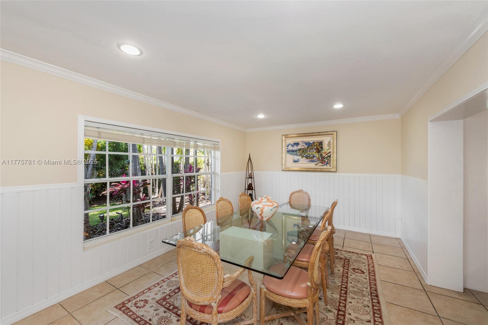 TROPICAL ISLE HOMES SUB 4 - Residential