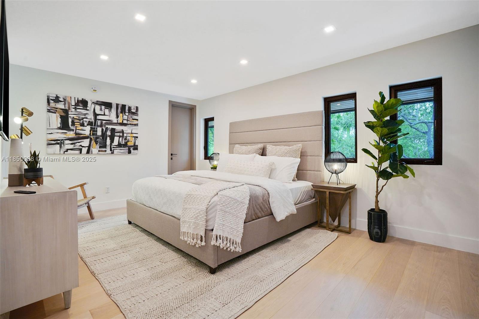 EASTERN SHORES 1ST ADDN - Residential Lease