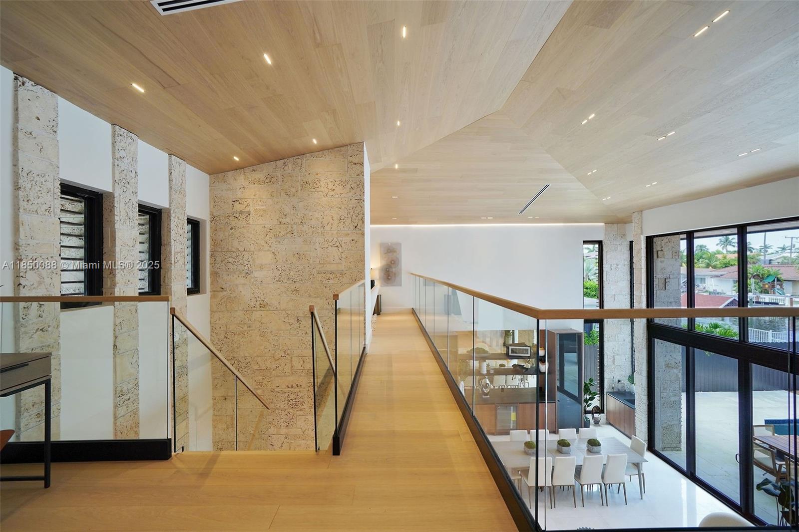 EASTERN SHORES 1ST ADDN - Residential Lease