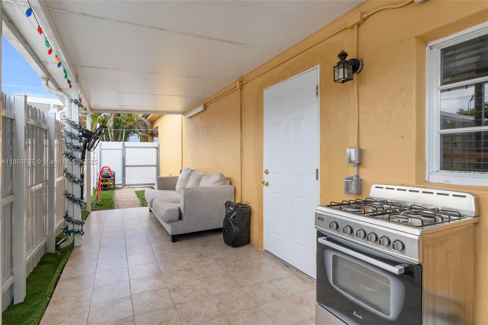 DEAL HEIGHTS - Residential