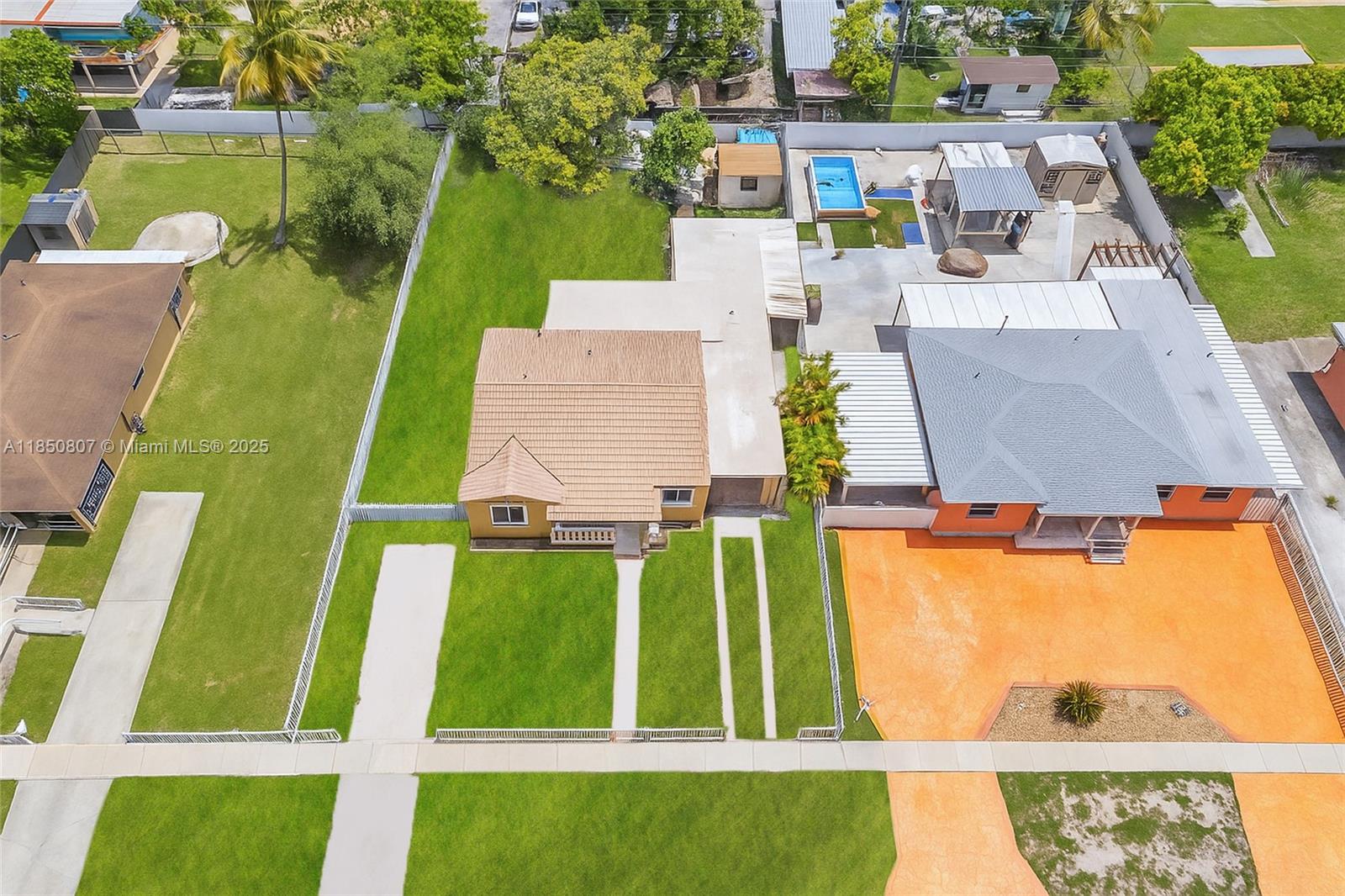 DEAL HEIGHTS - Residential