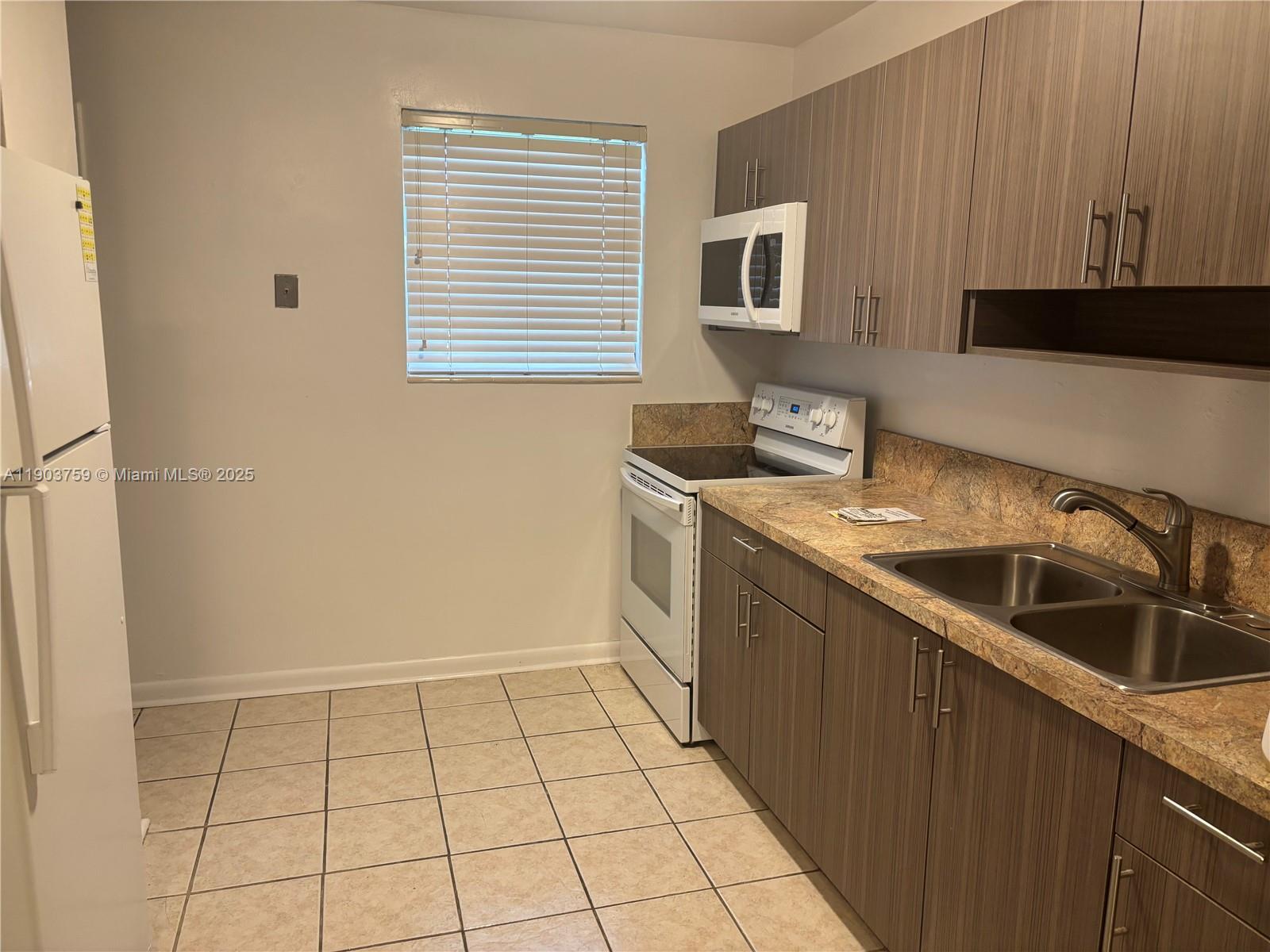 RICHMOND HEIGHTS ESTATES - Residential Lease