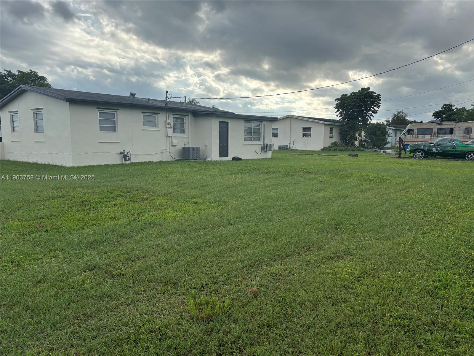 RICHMOND HEIGHTS ESTATES - Residential Lease