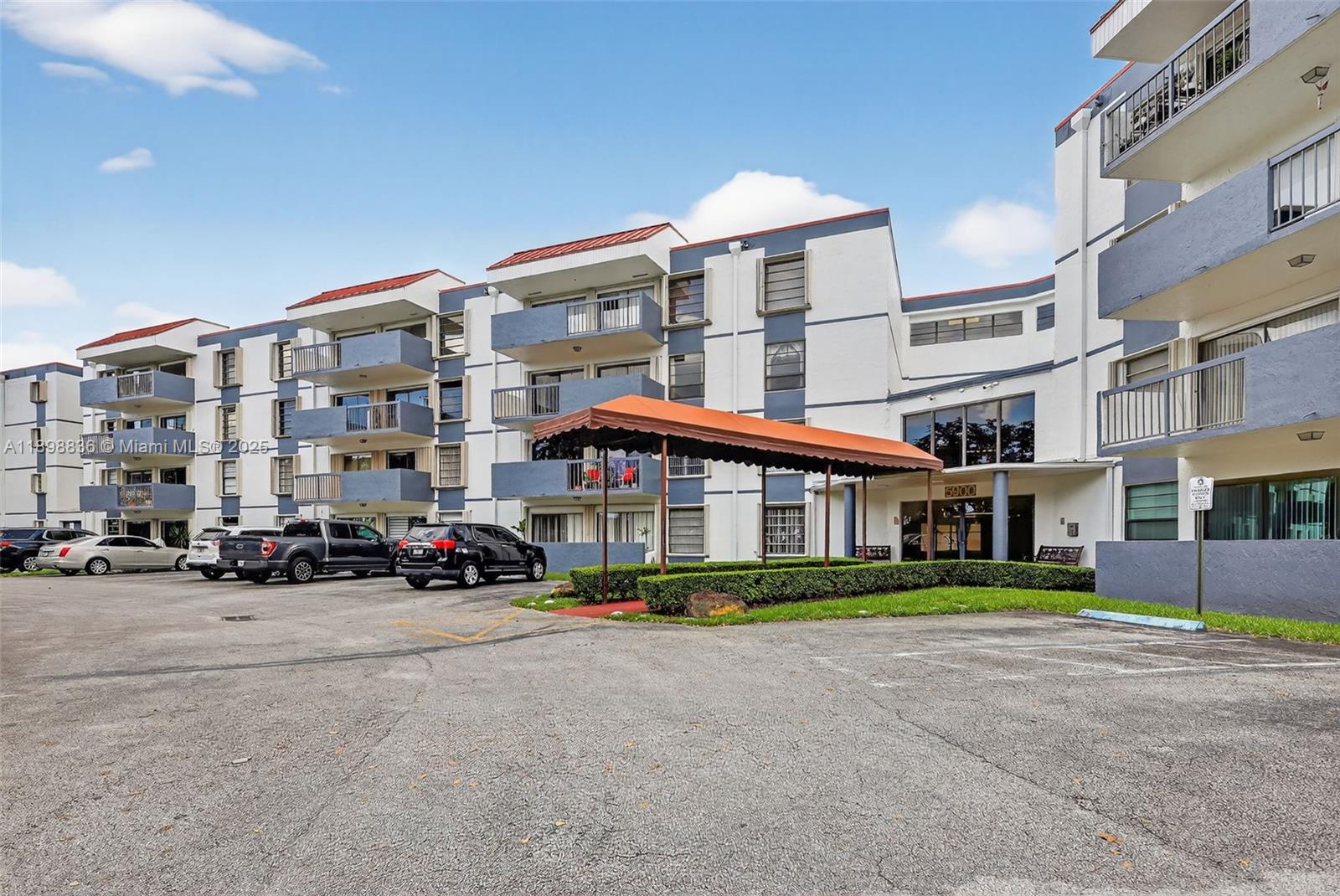 MILLER GARDENS CONDO - Residential