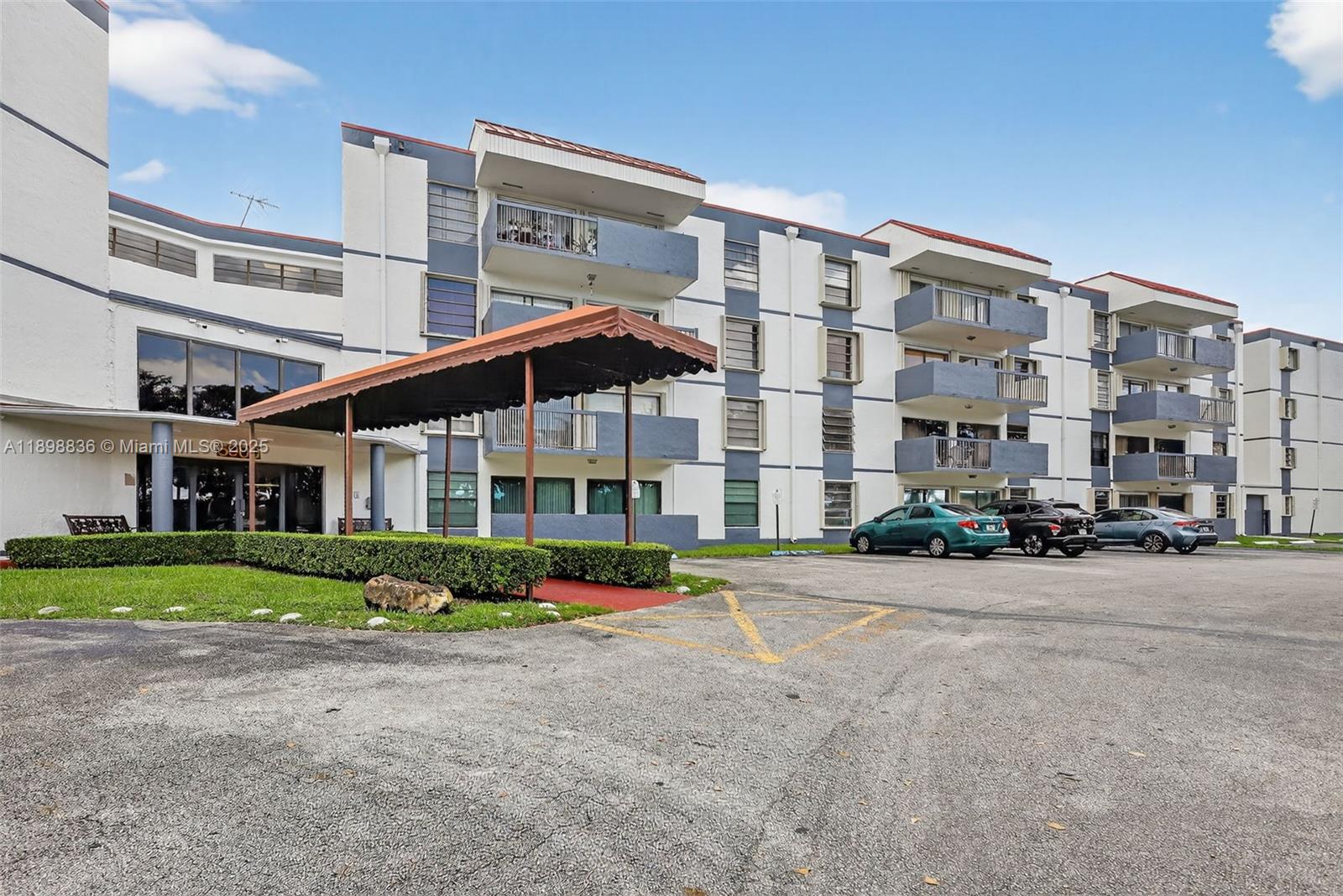 MILLER GARDENS CONDO - Residential