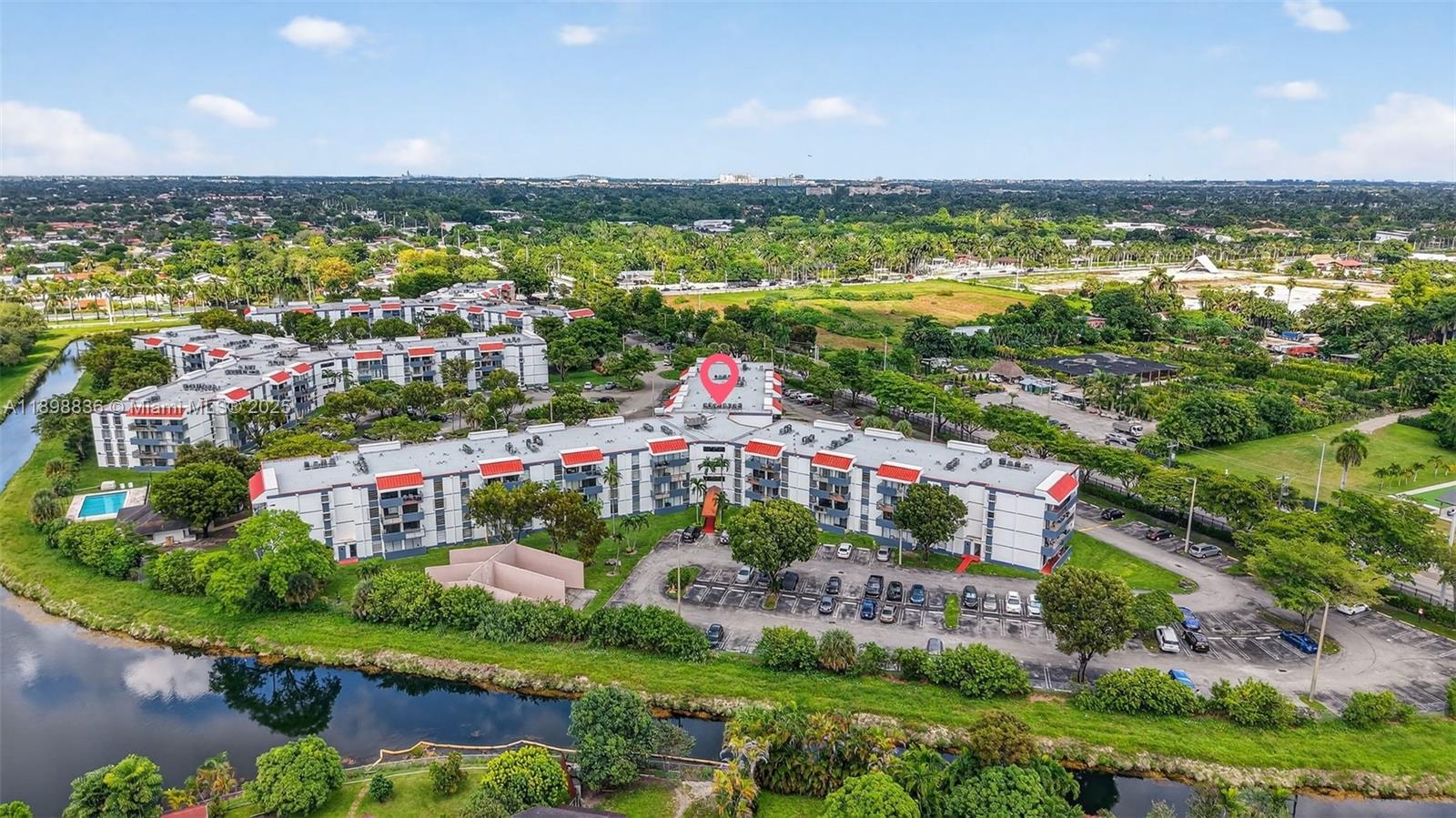 MILLER GARDENS CONDO - Residential