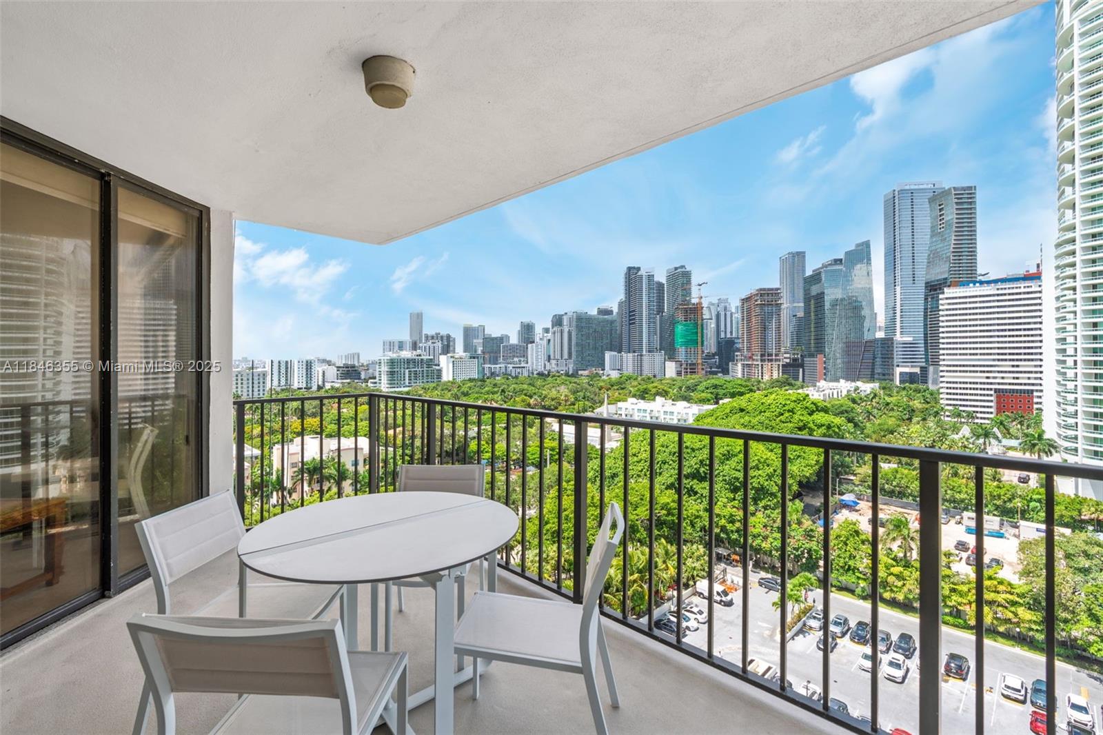 BRICKELL PLACE CONDO - Residential Lease
