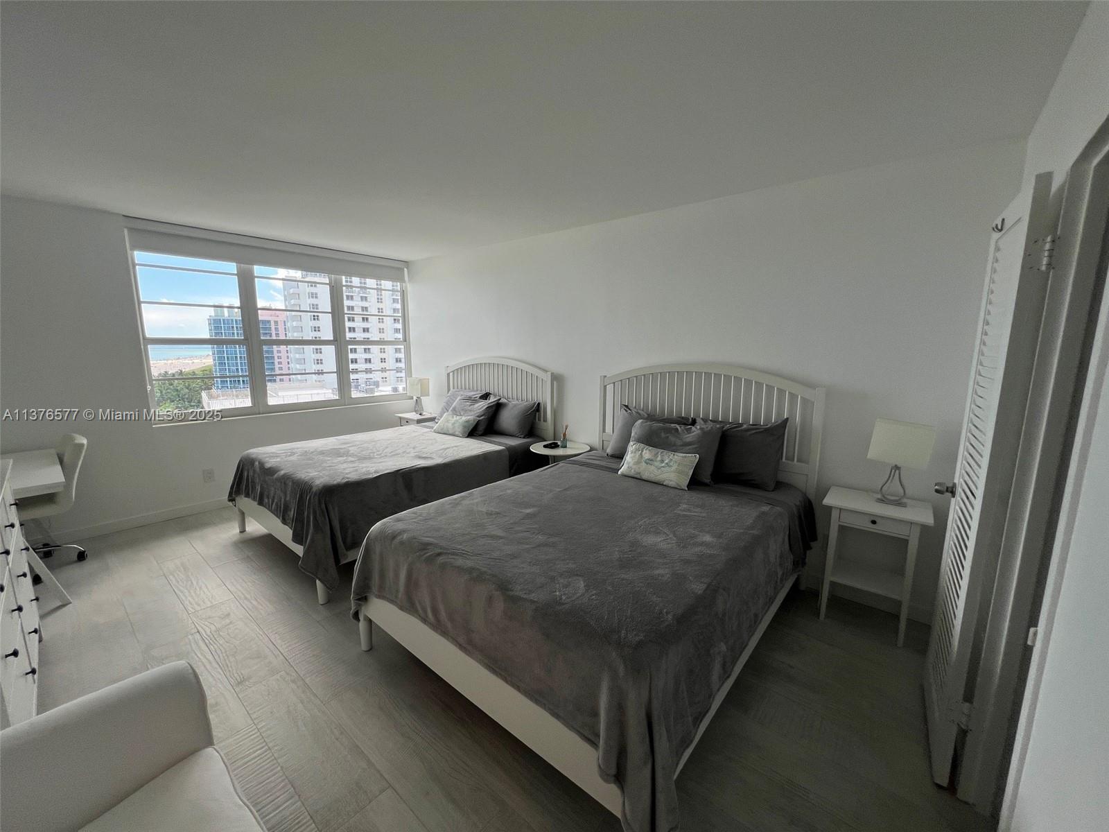 THE DECOPLAGE CONDO - Residential Lease