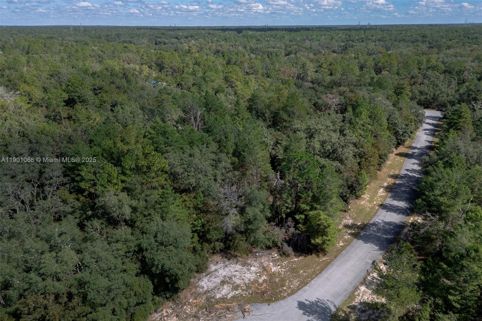 Marion Oaks UN 06 - Land