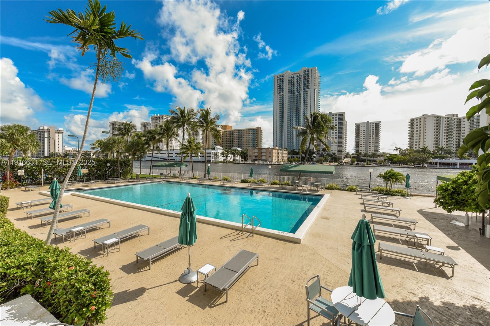 OCEANVIEW PARK CONDO - Residential