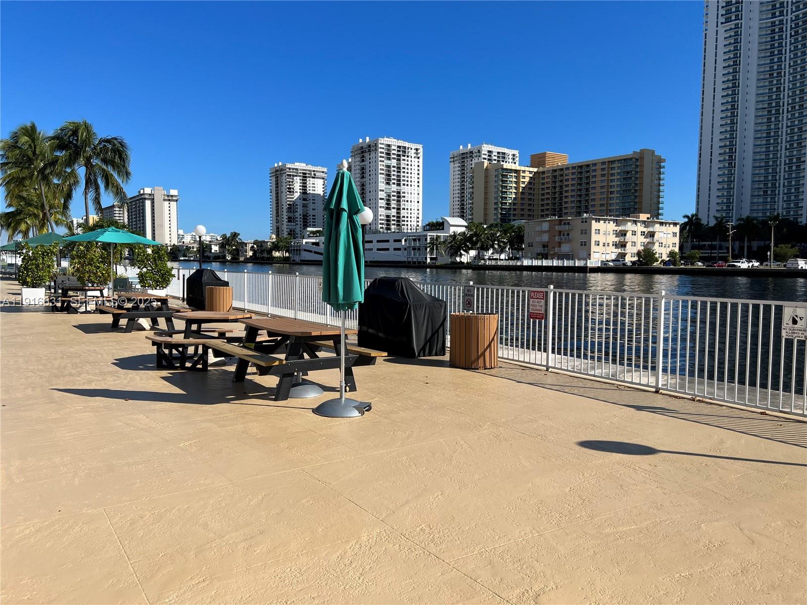 OCEANVIEW PARK CONDO - Residential