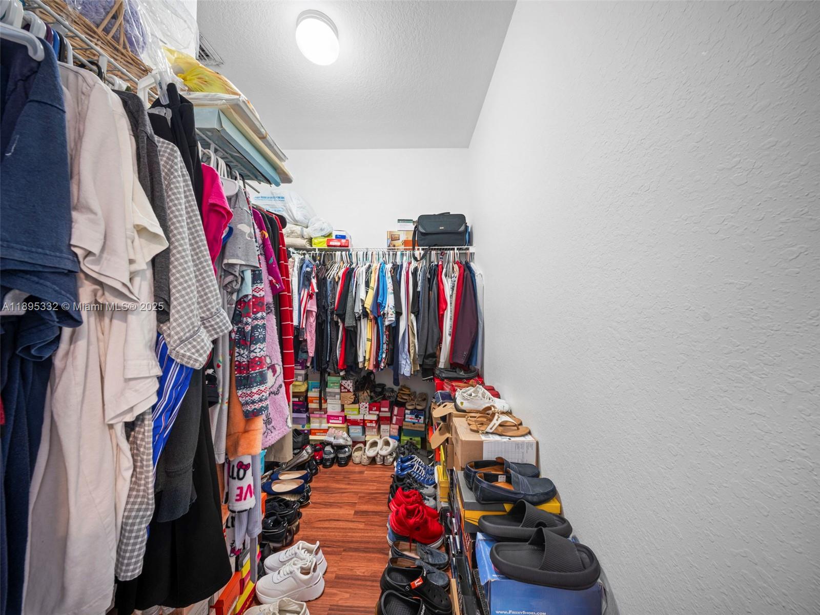 PORTOFINO VILLAS WEST - Residential