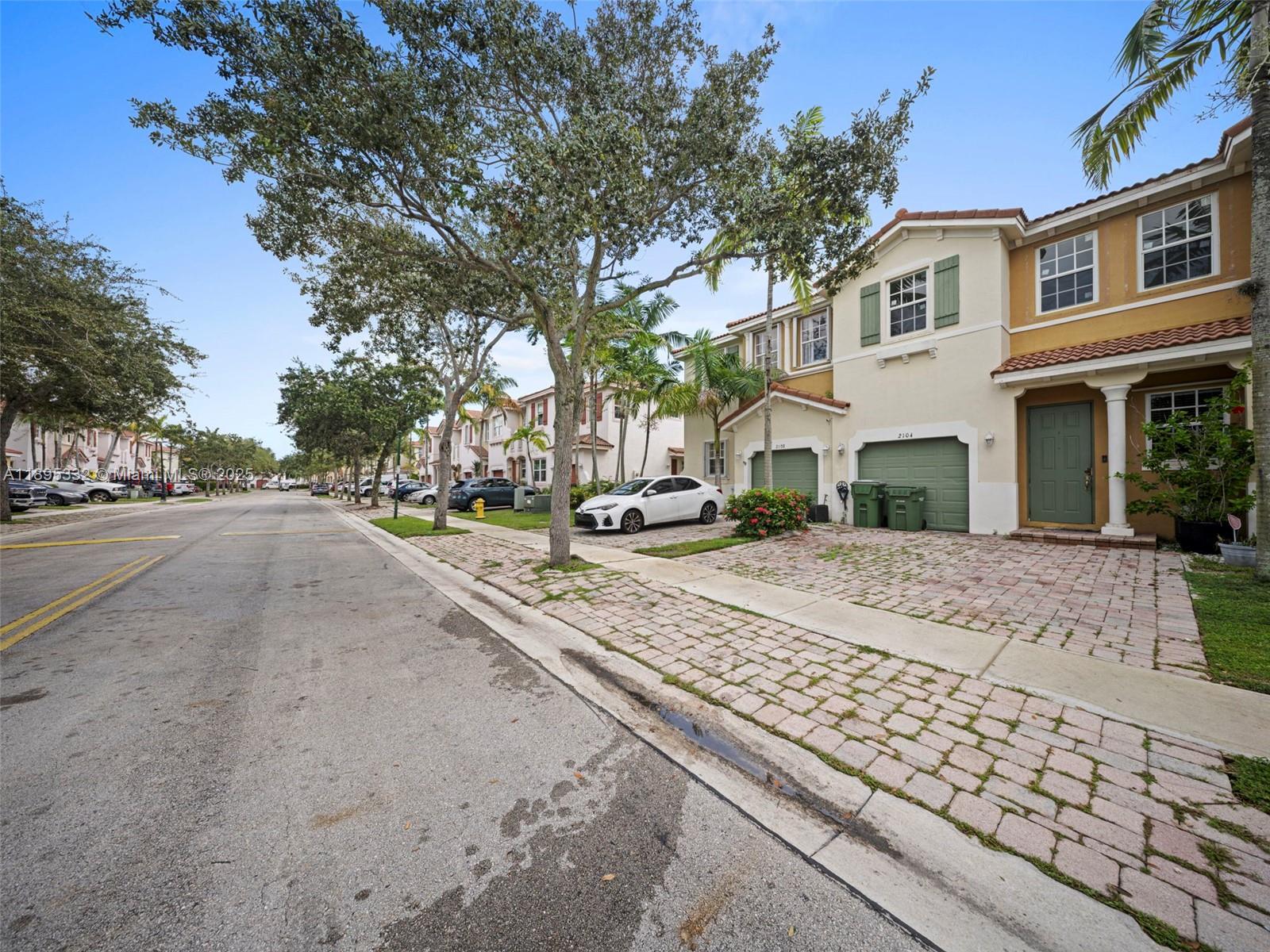 PORTOFINO VILLAS WEST - Residential