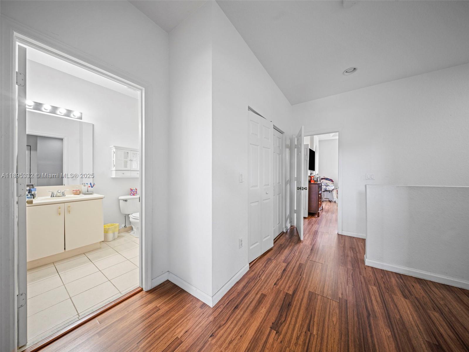 PORTOFINO VILLAS WEST - Residential