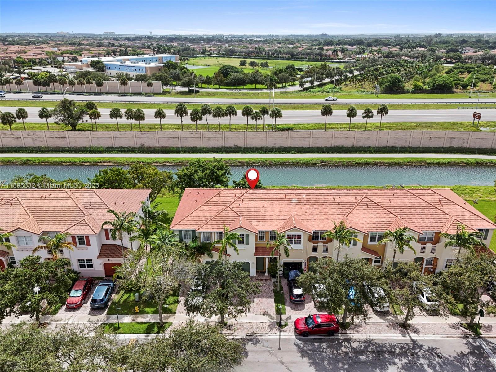 PORTOFINO VILLAS WEST - Residential