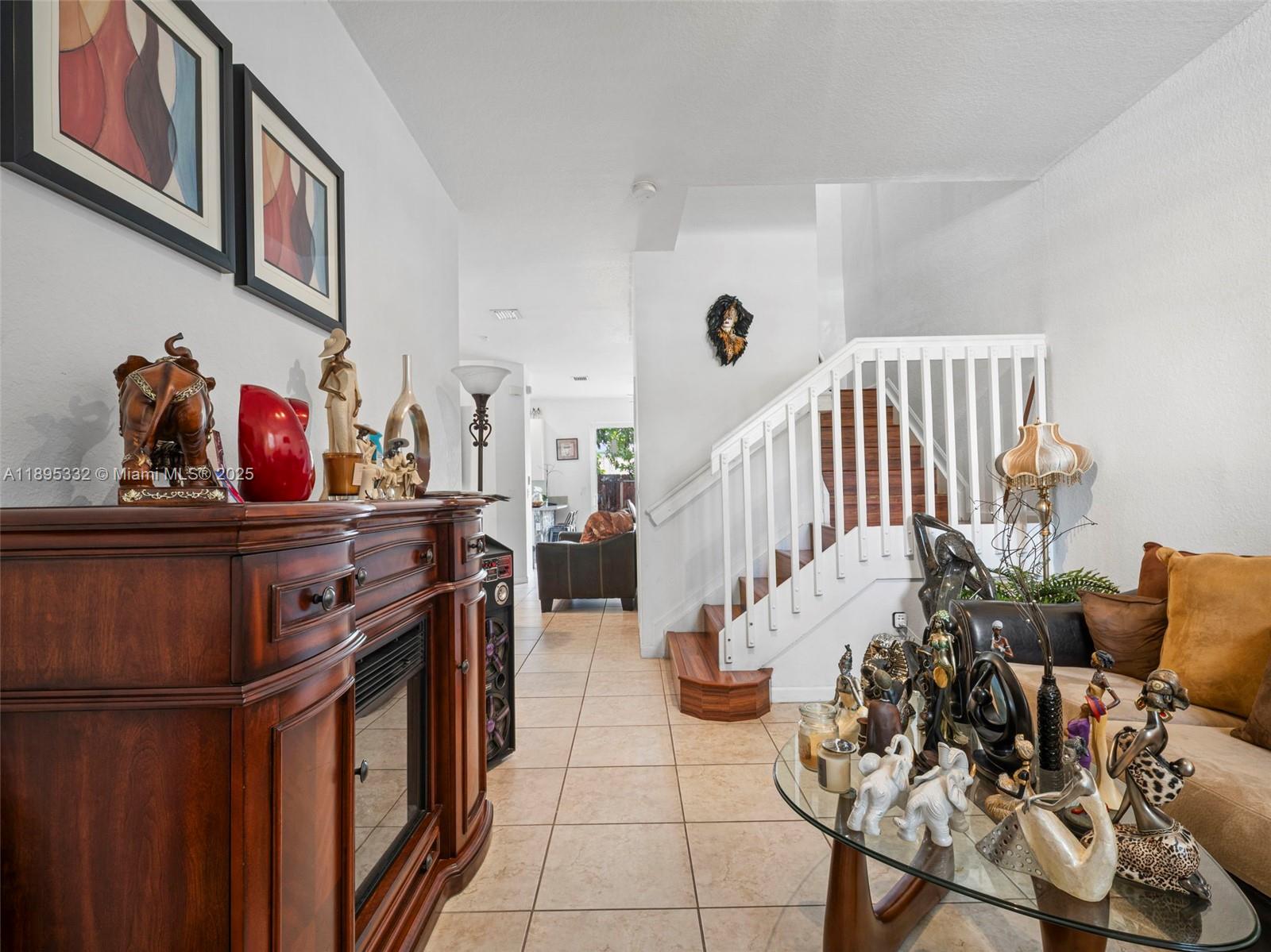 PORTOFINO VILLAS WEST - Residential