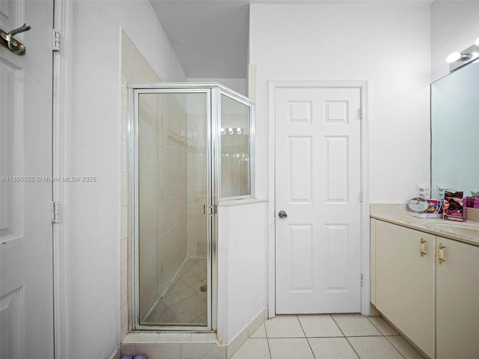 PORTOFINO VILLAS WEST - Residential