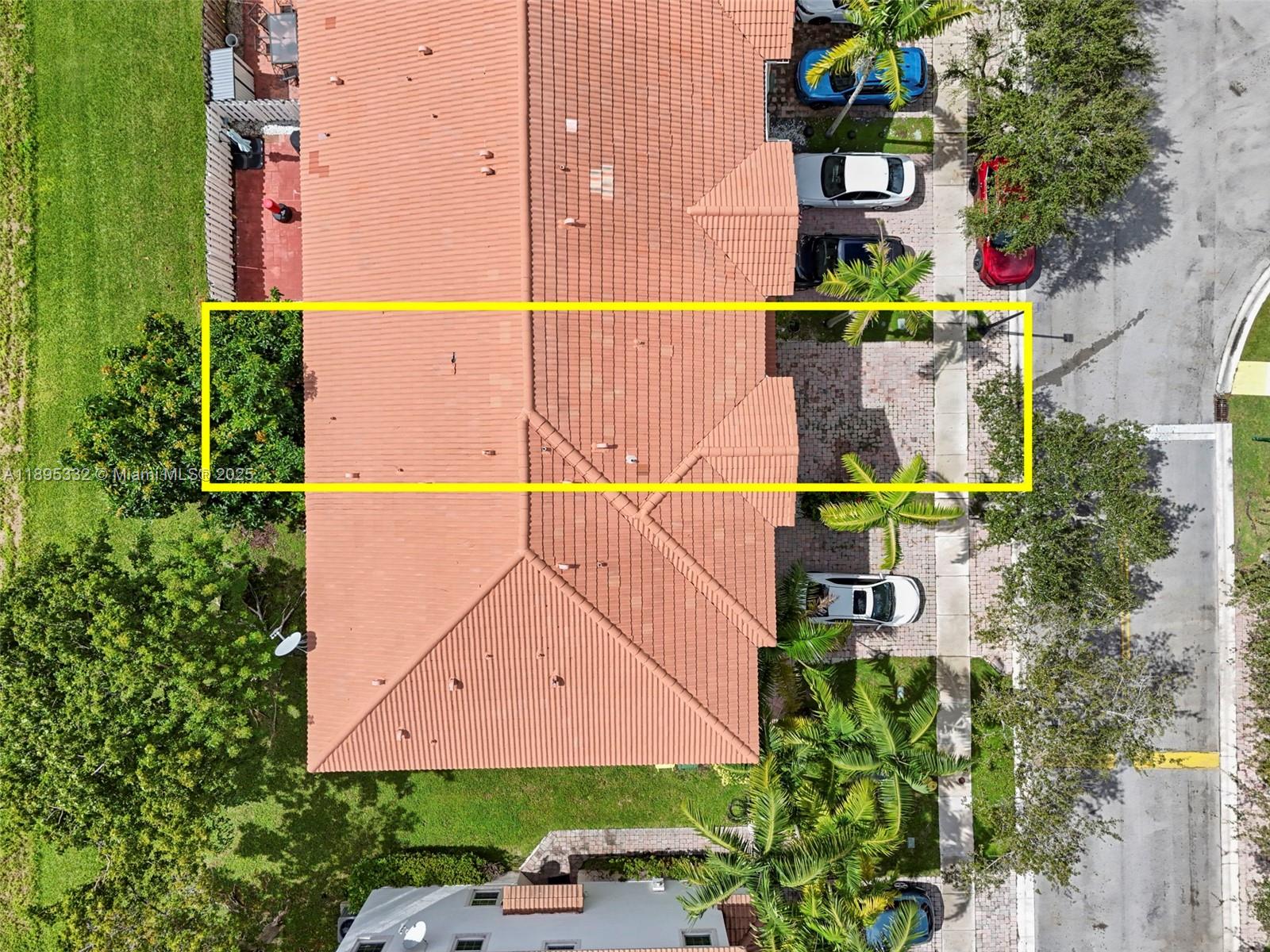 PORTOFINO VILLAS WEST - Residential