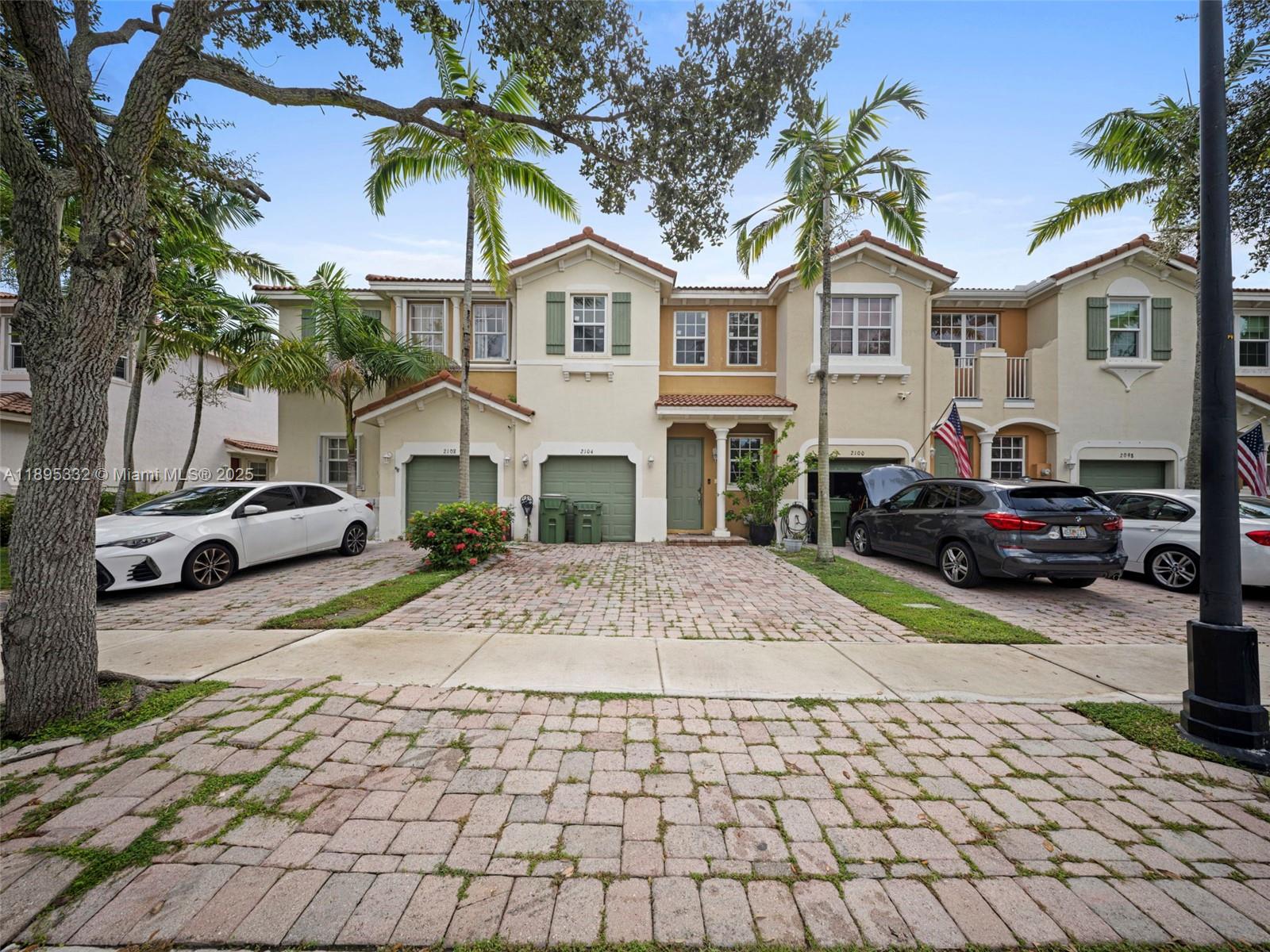 PORTOFINO VILLAS WEST - Residential