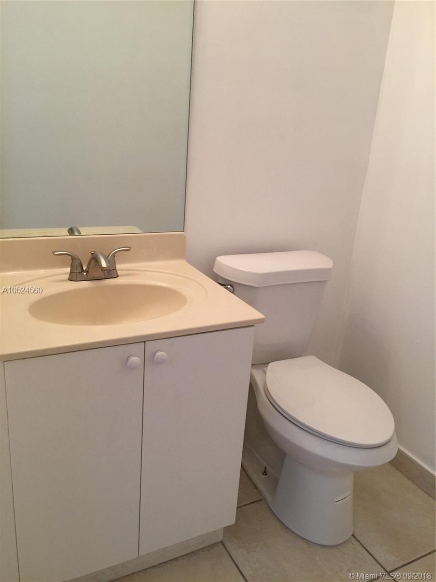 VENETIA GROVE - Residential