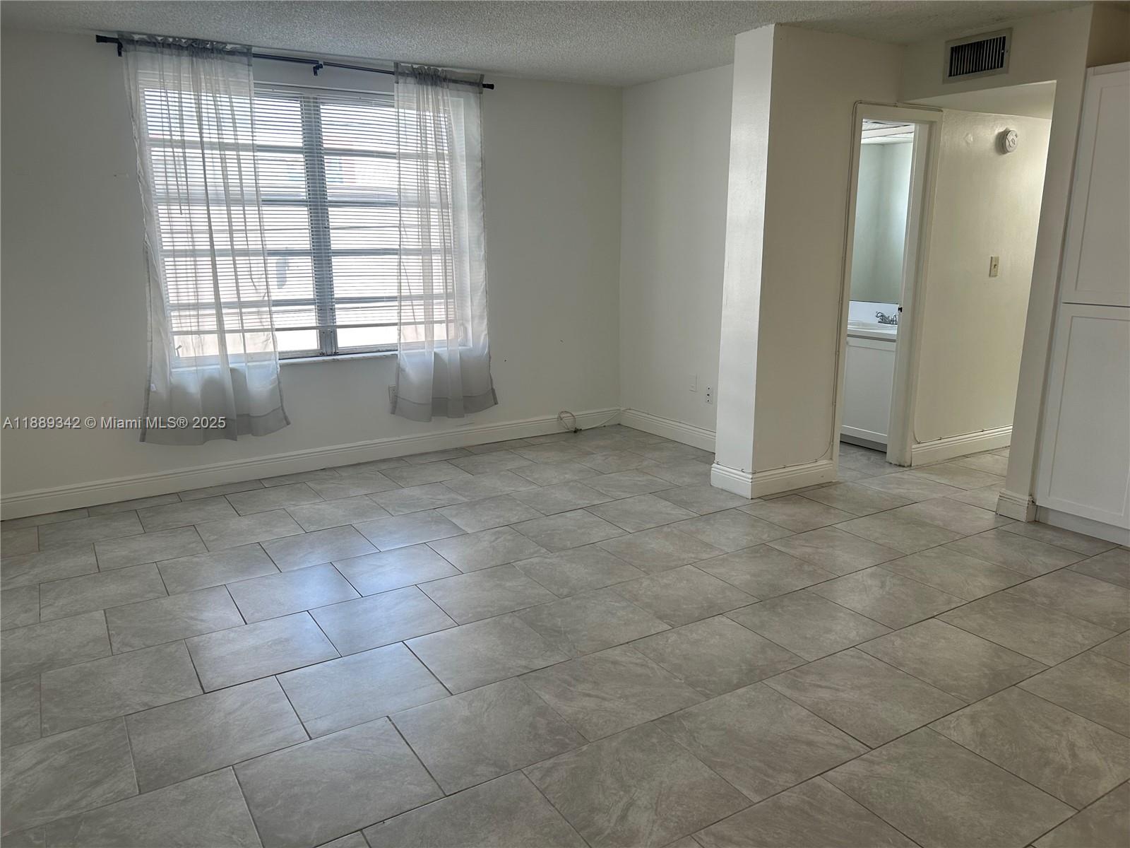 WINDWARD II CONDO - Residential Lease