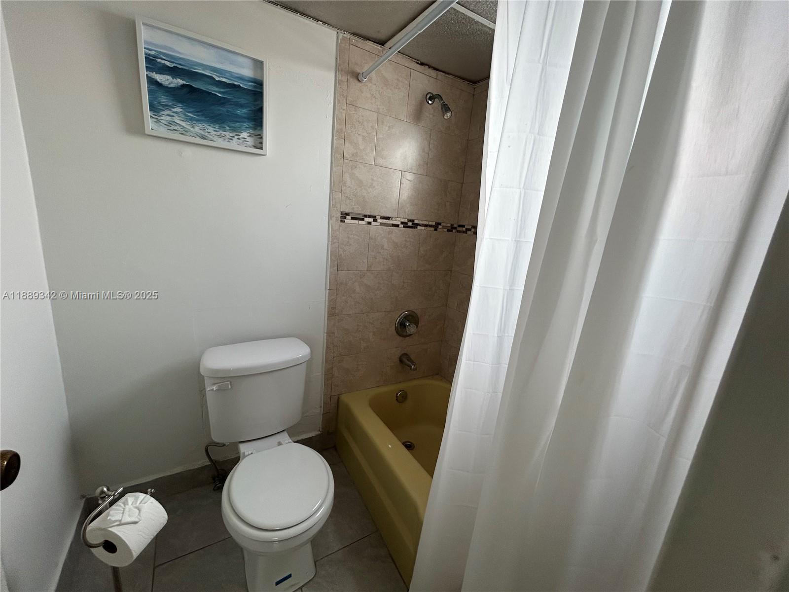 WINDWARD II CONDO - Residential Lease