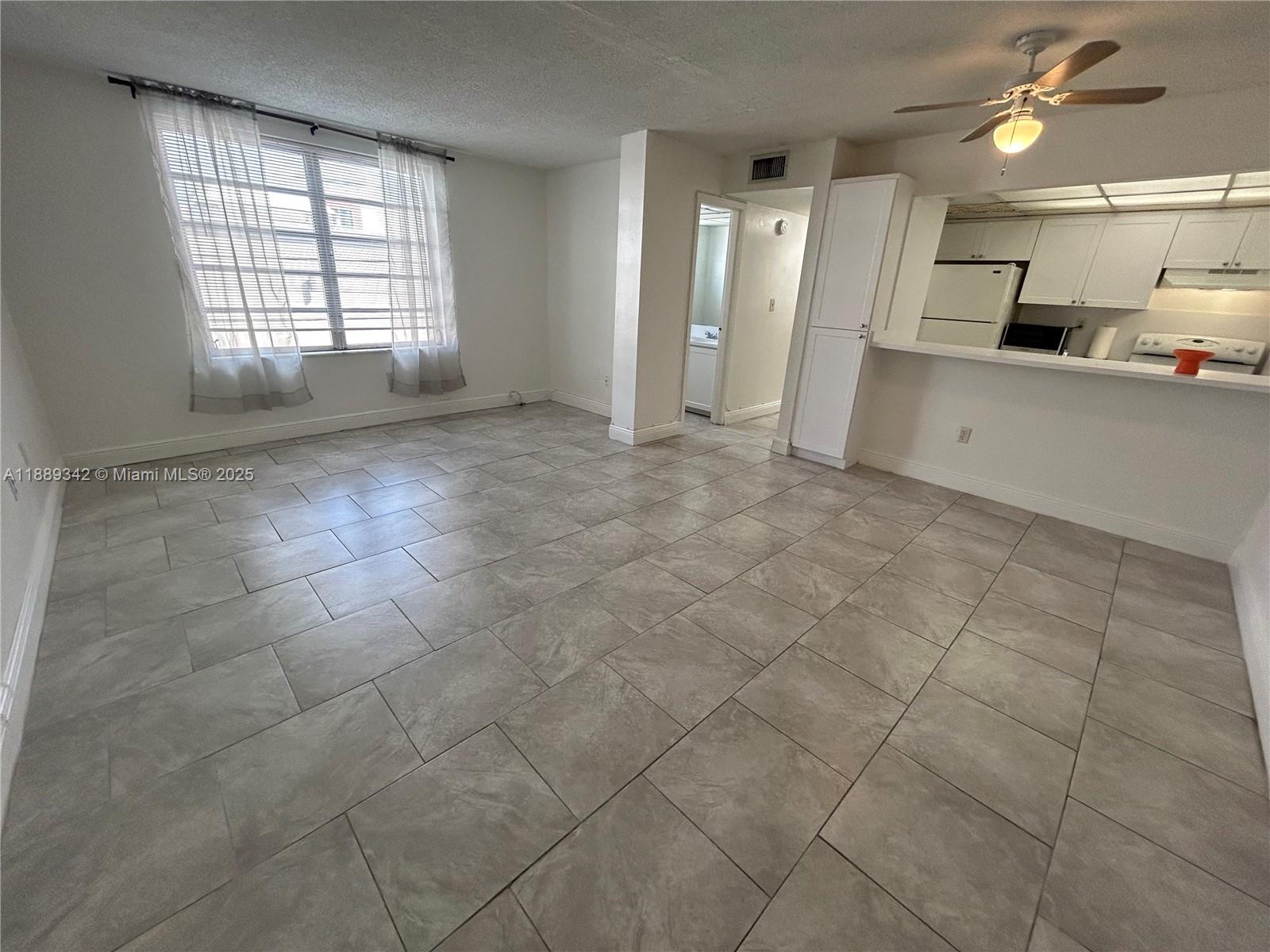 WINDWARD II CONDO - Residential Lease