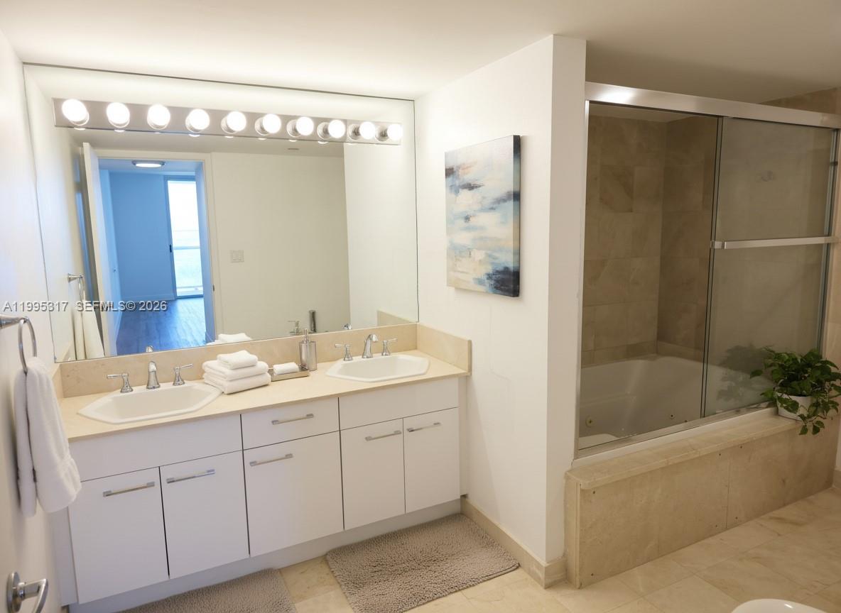 OCEAN 88 CONDOMINIUM - Residential