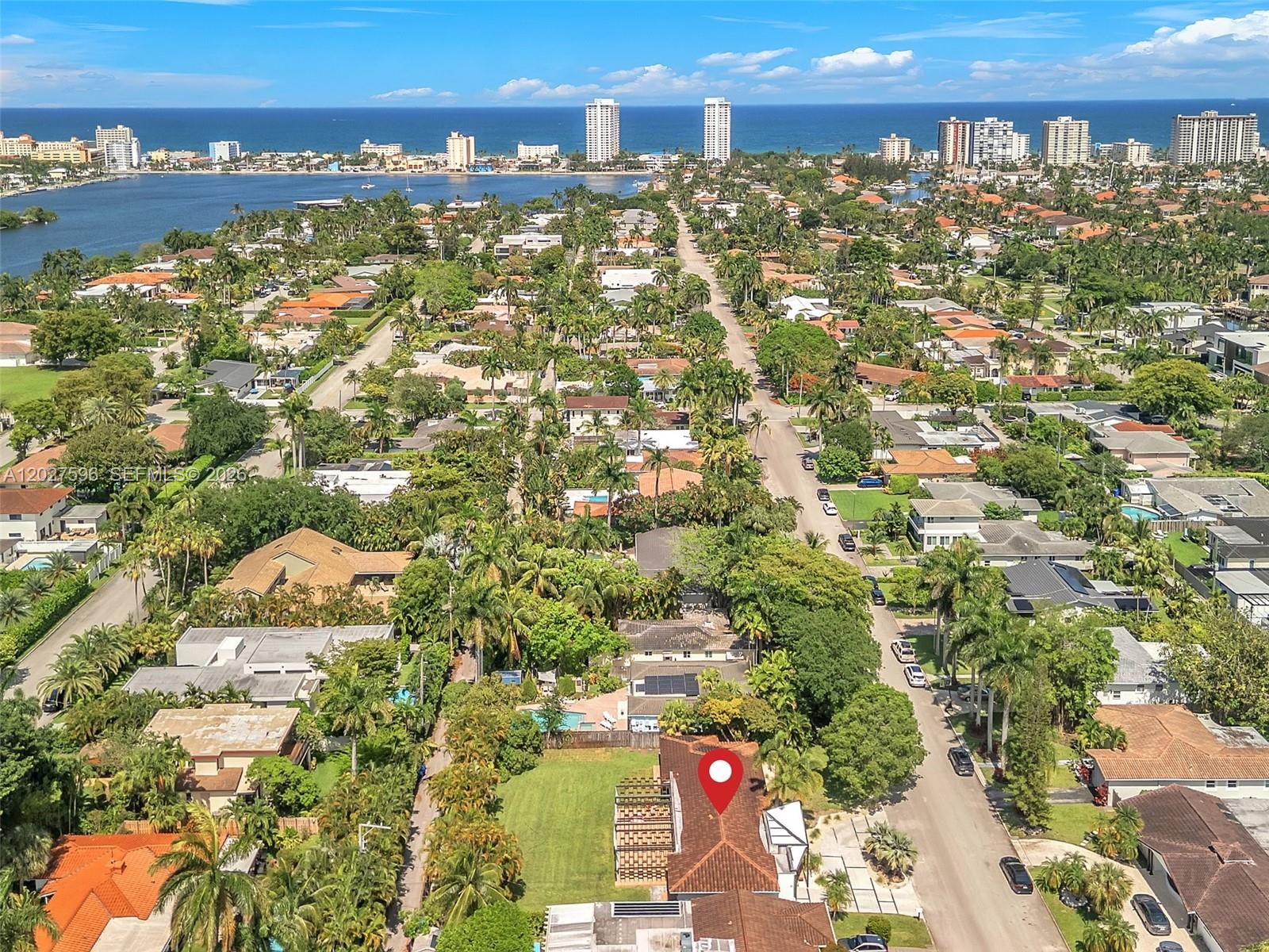 HOLLYWOOD LAKES SECTION - Residential