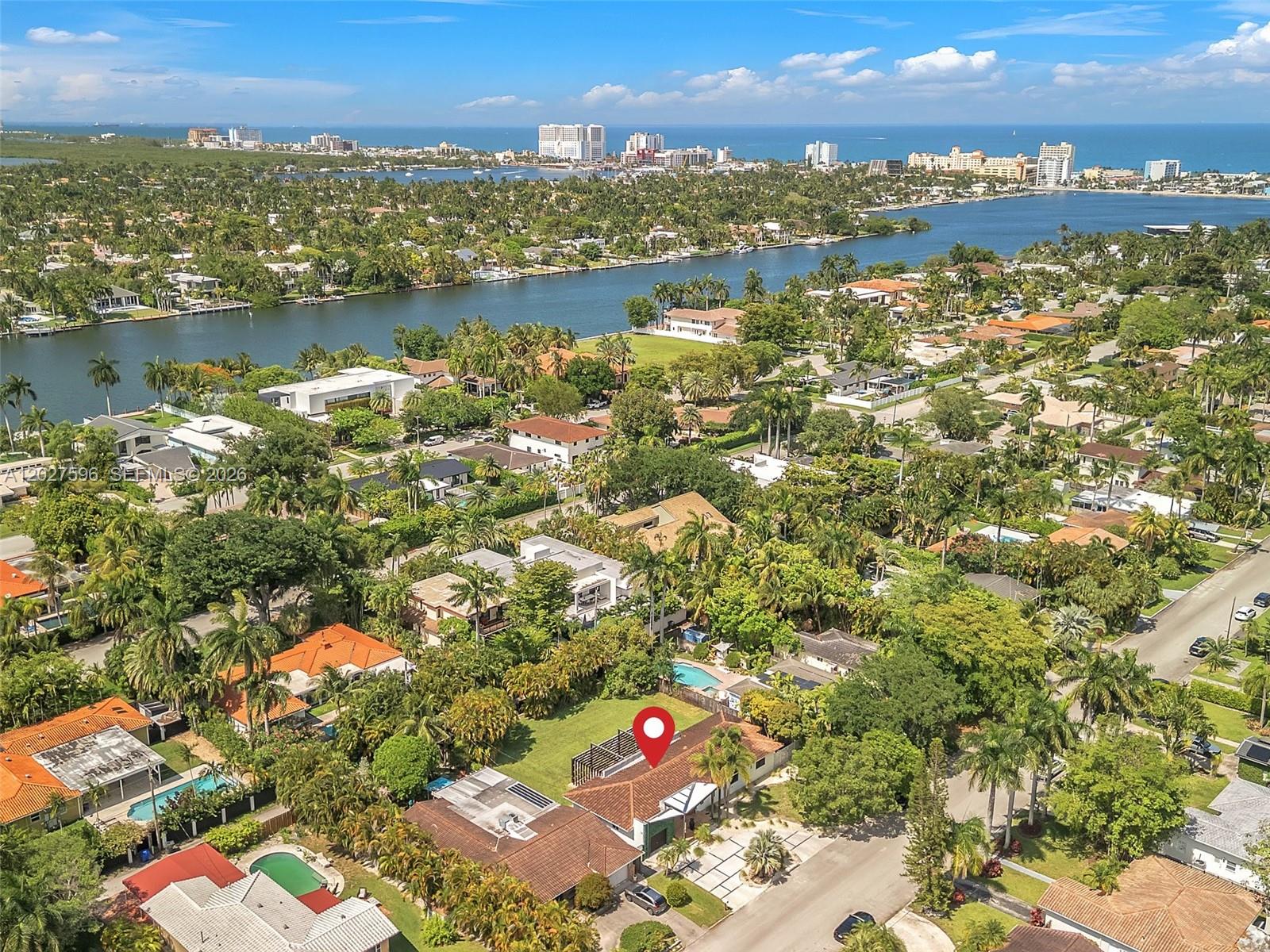 HOLLYWOOD LAKES SECTION - Residential