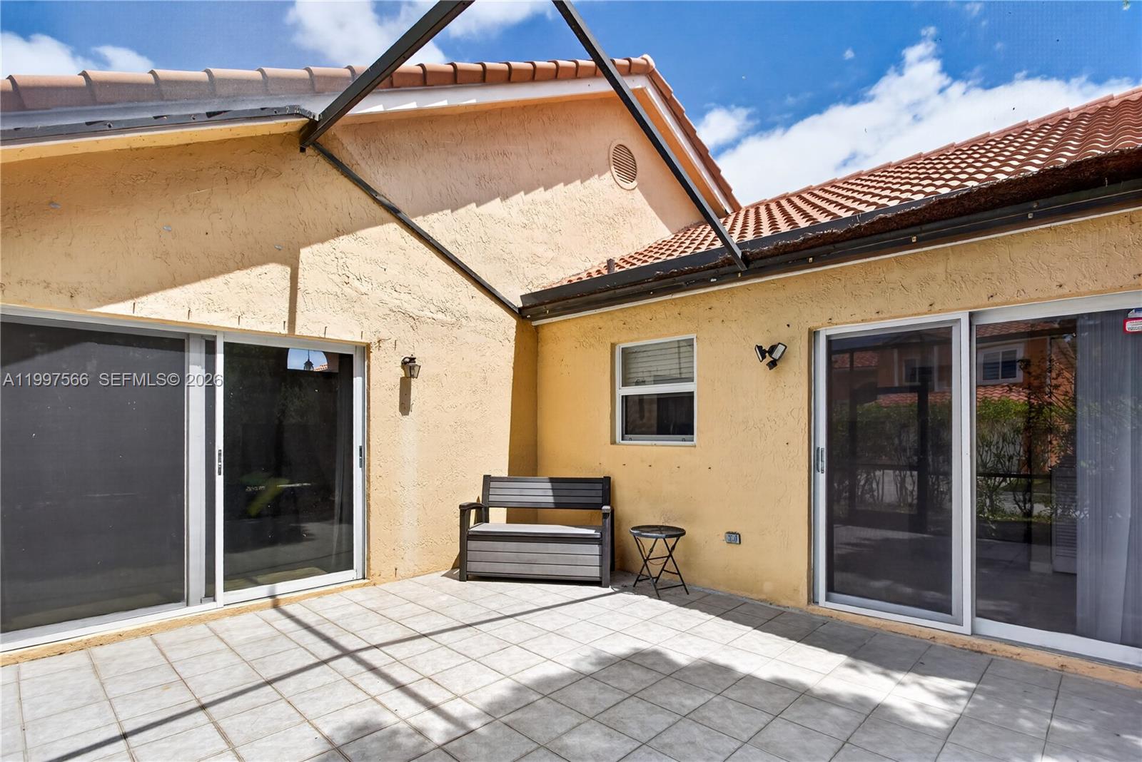 WEST GLEN VILLAGE - Residential