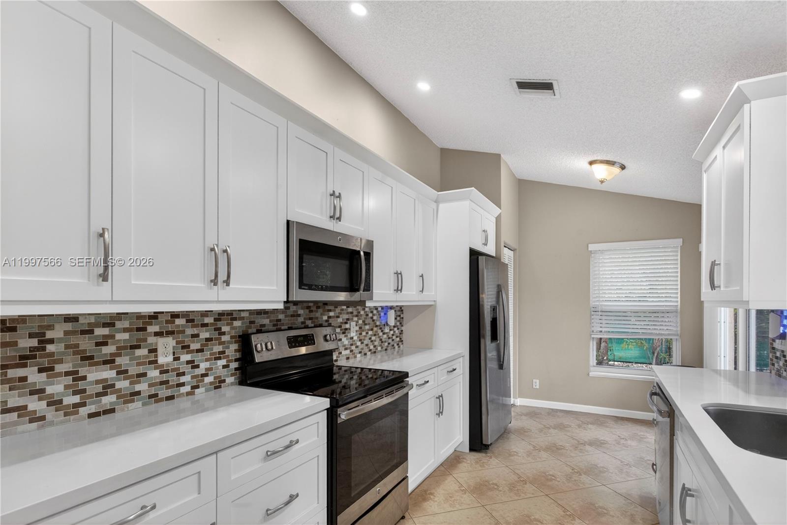 WEST GLEN VILLAGE - Residential