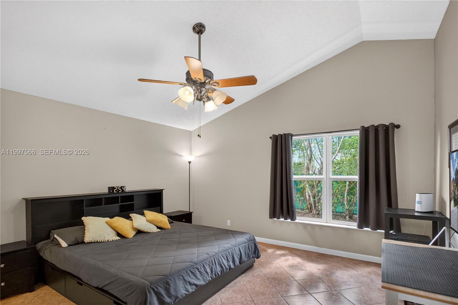 WEST GLEN VILLAGE - Residential