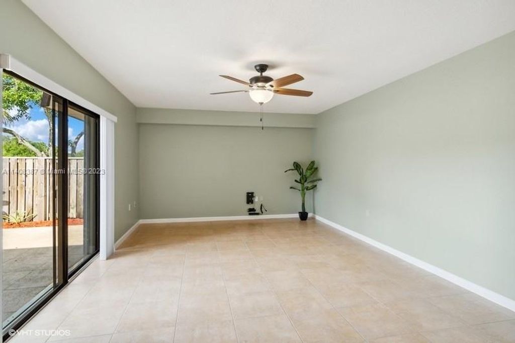 Photo of 1715 17th Ct, Jupiter, FL 33477 (MLS # A11408387)