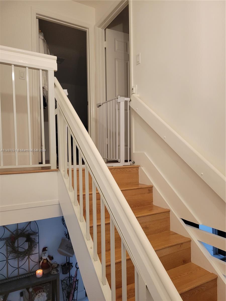DORAL COVE - Residential Lease