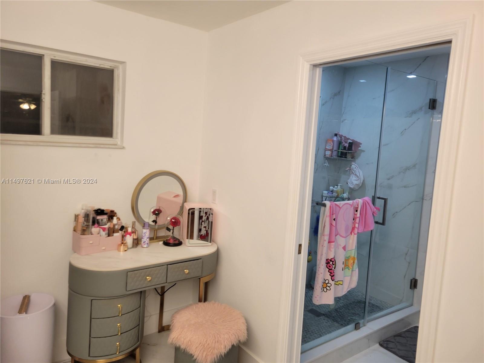 DORAL COVE - Residential Lease