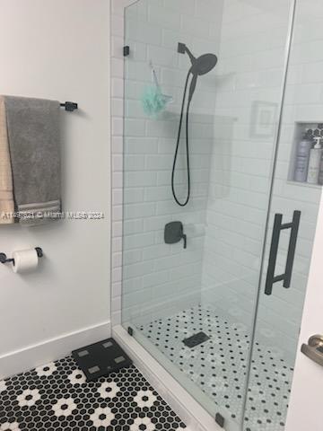 DORAL COVE - Residential Lease