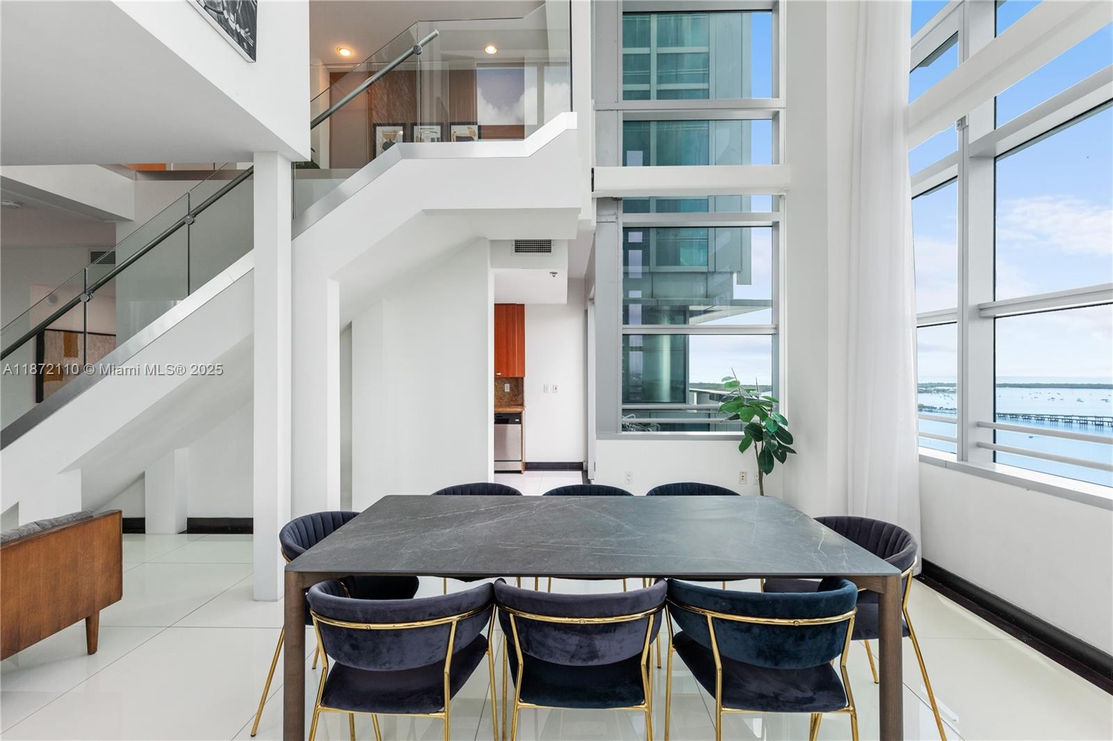 MAYFIELD CONDO - Residential Lease