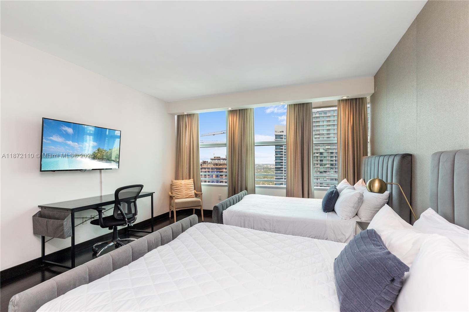 MAYFIELD CONDO - Residential Lease