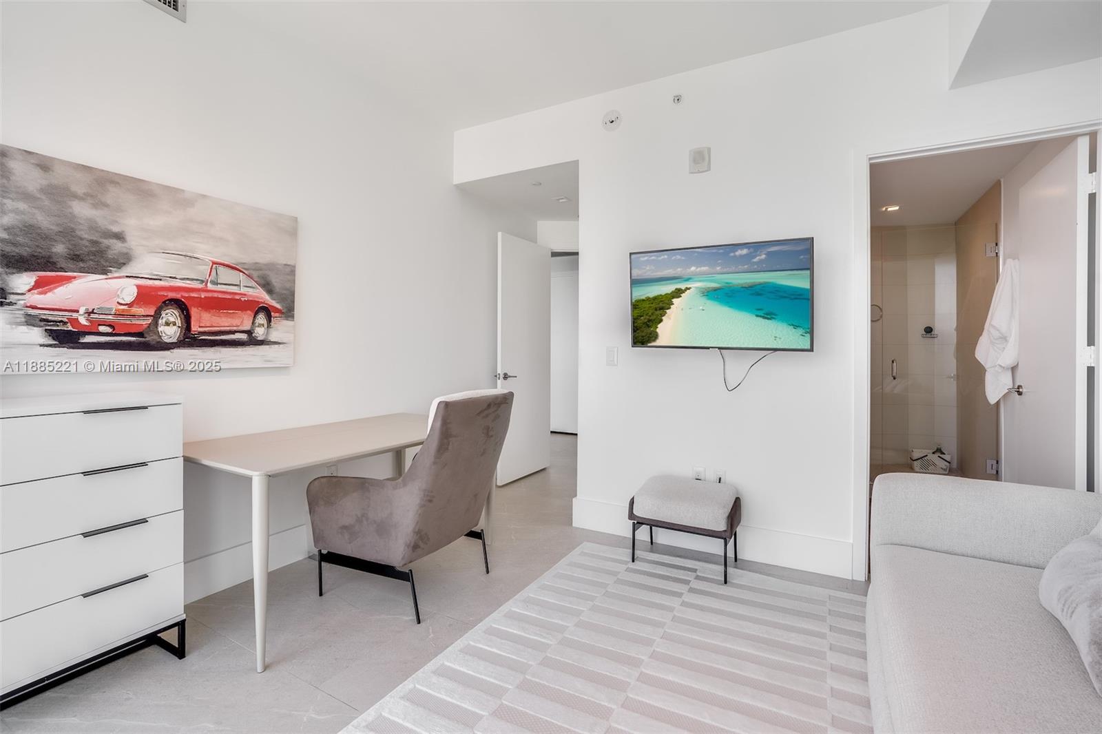 BISCAYNE BEACH CONDO - Residential Lease