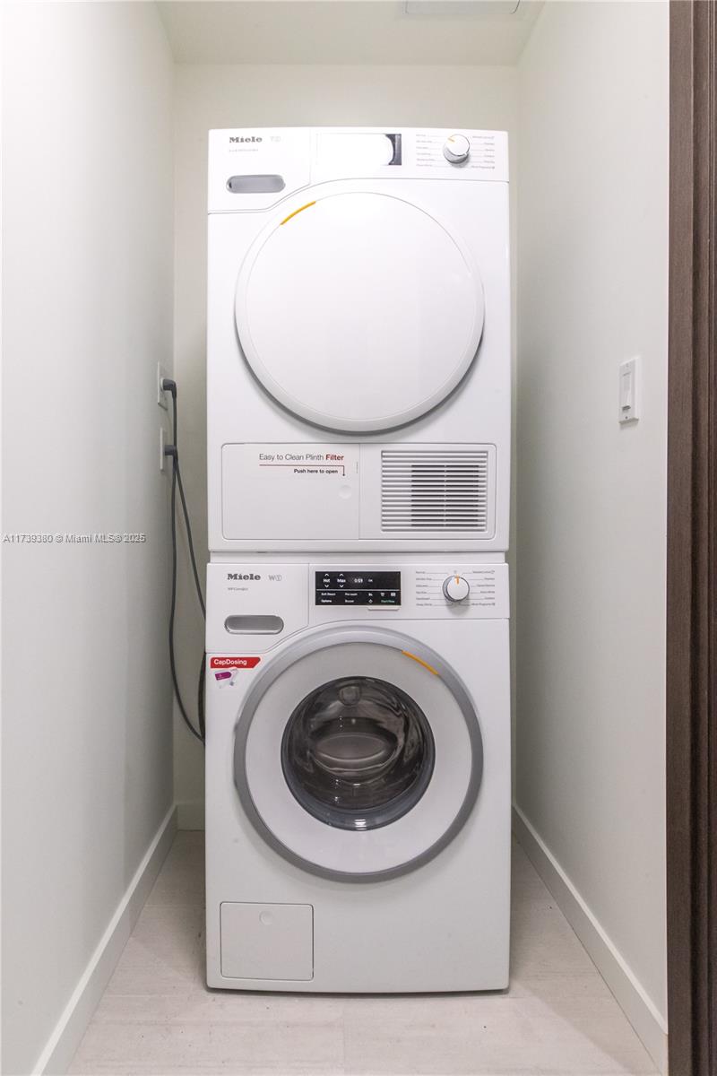 BRICKELL FLATIRON CONDO - Residential