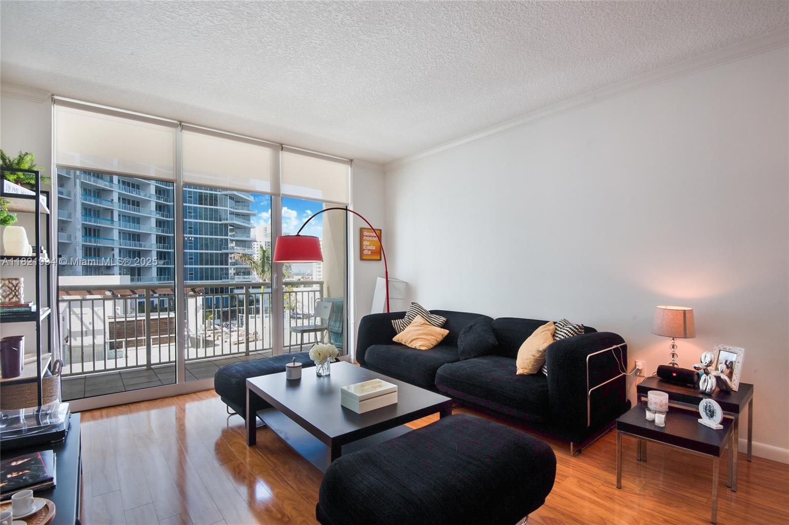 2000 N Bayshore Dr 626, Miami, Broward County, Florida - 1 Bedrooms  
1 Bathrooms - 