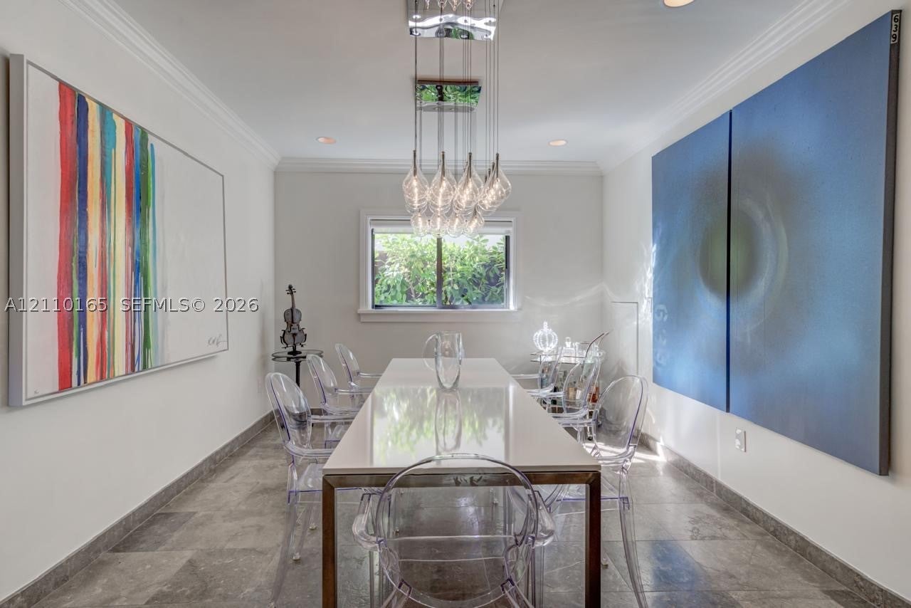2624 Lincoln Ave 2624