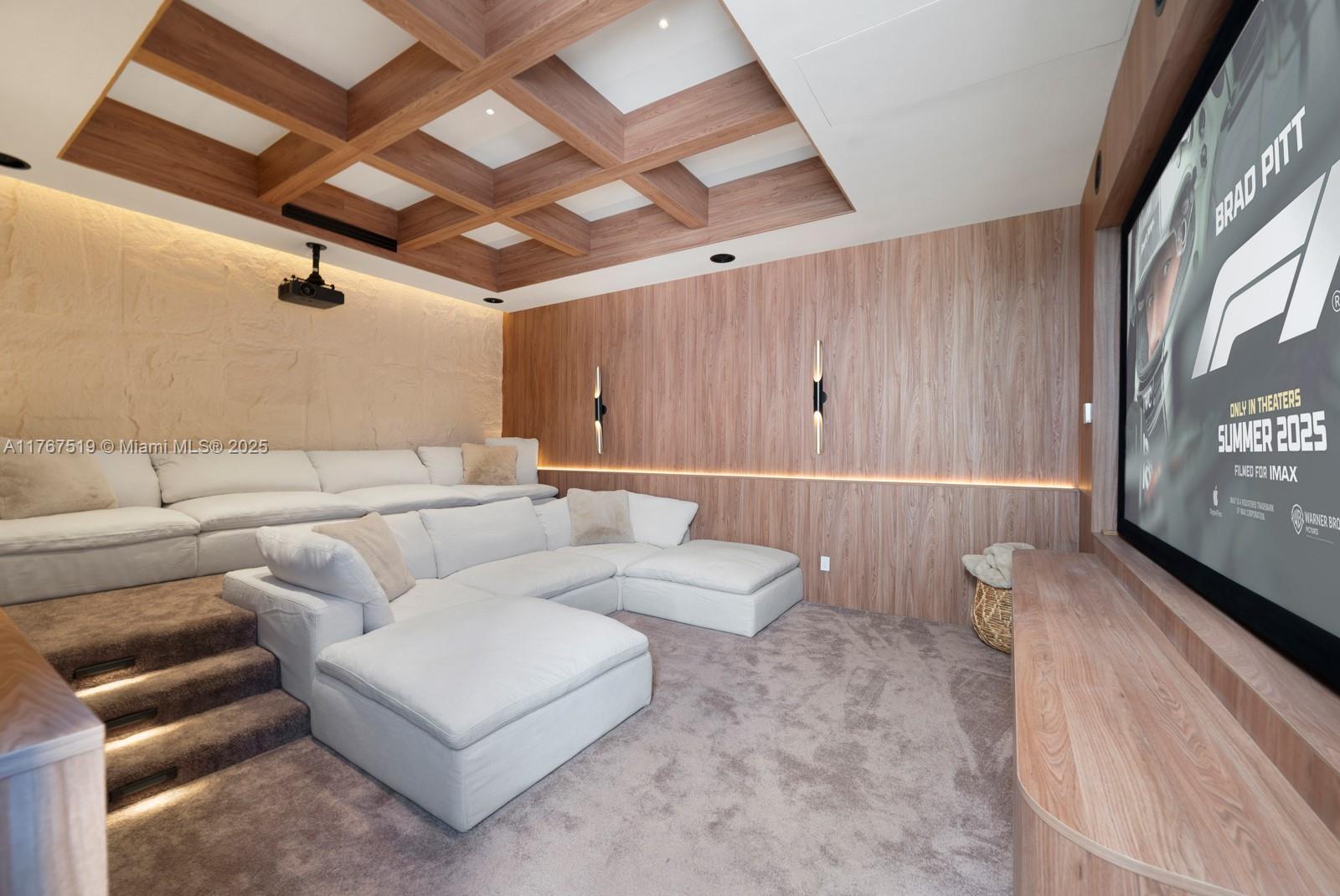 MARTIN SUBURBAN ACRES - Residential