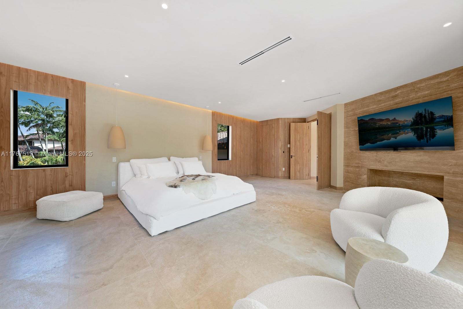 MARTIN SUBURBAN ACRES - Residential