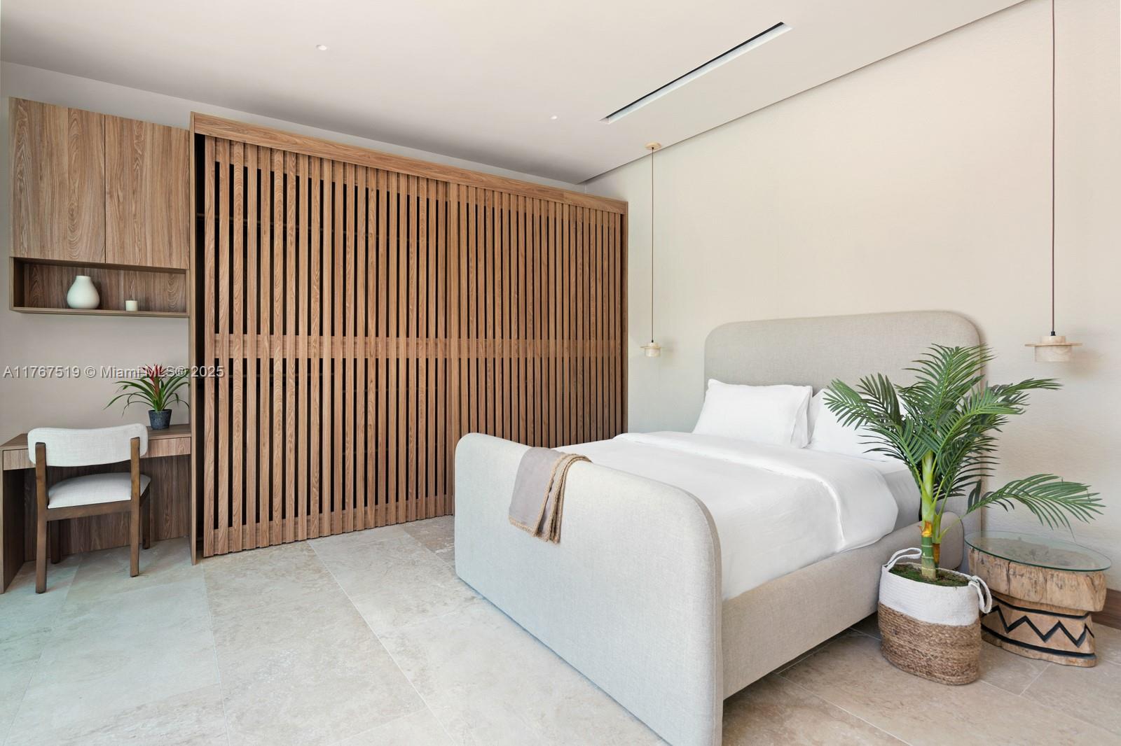 MARTIN SUBURBAN ACRES - Residential