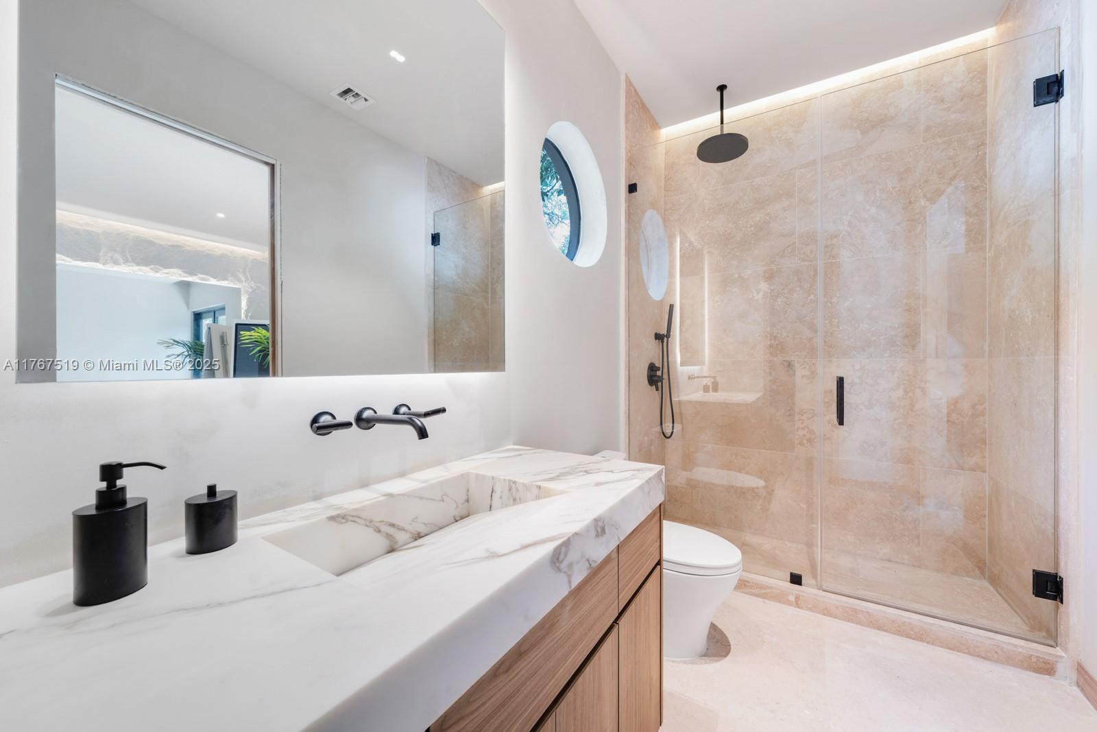 MARTIN SUBURBAN ACRES - Residential