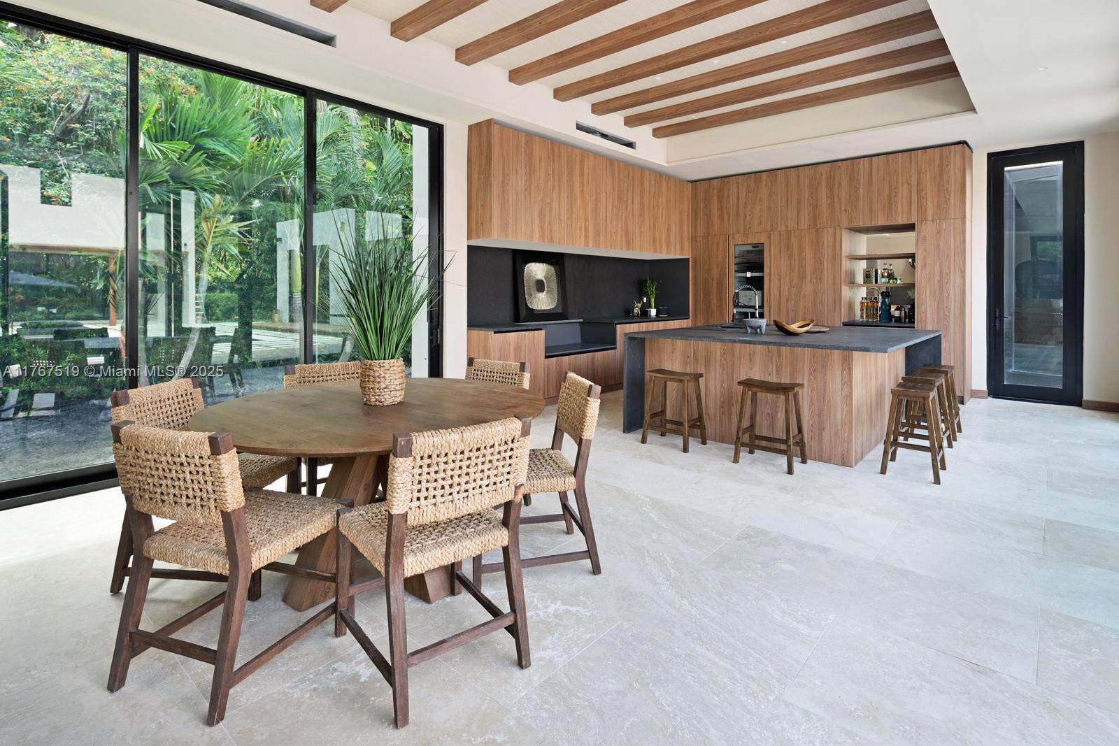 MARTIN SUBURBAN ACRES - Residential