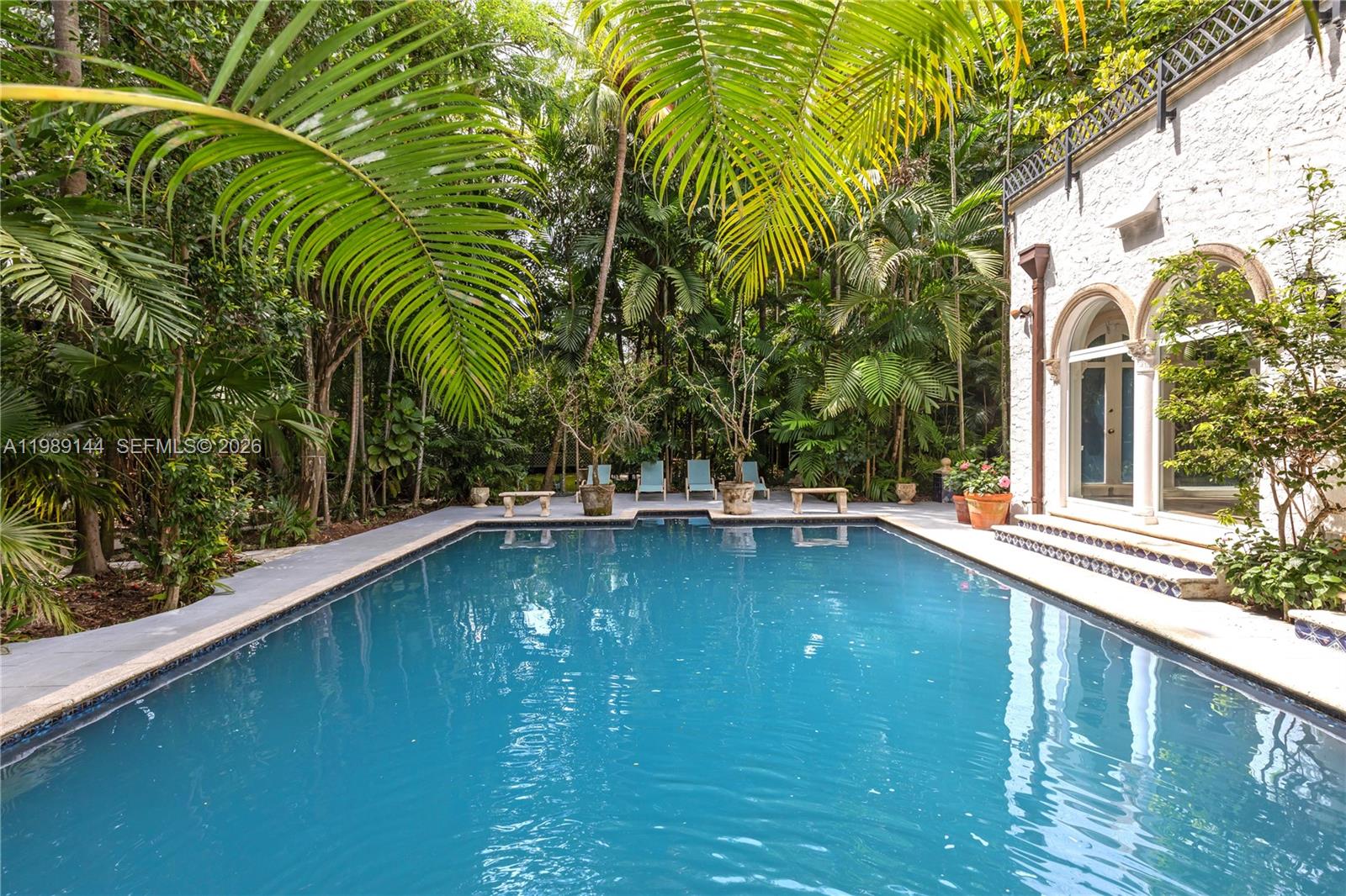 COCONUT GROVE PK 2ND AMD - Residential