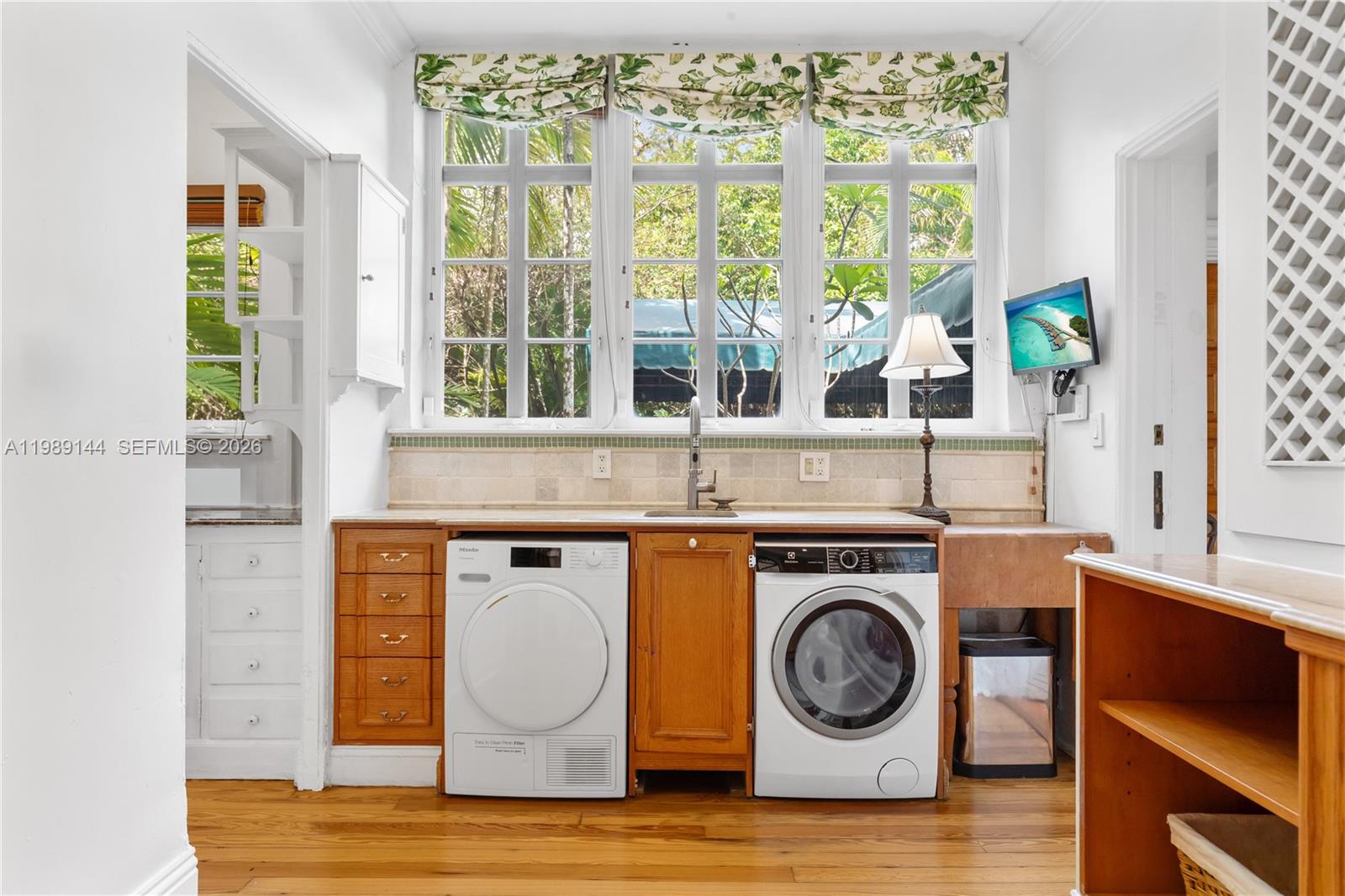 COCONUT GROVE PK 2ND AMD - Residential